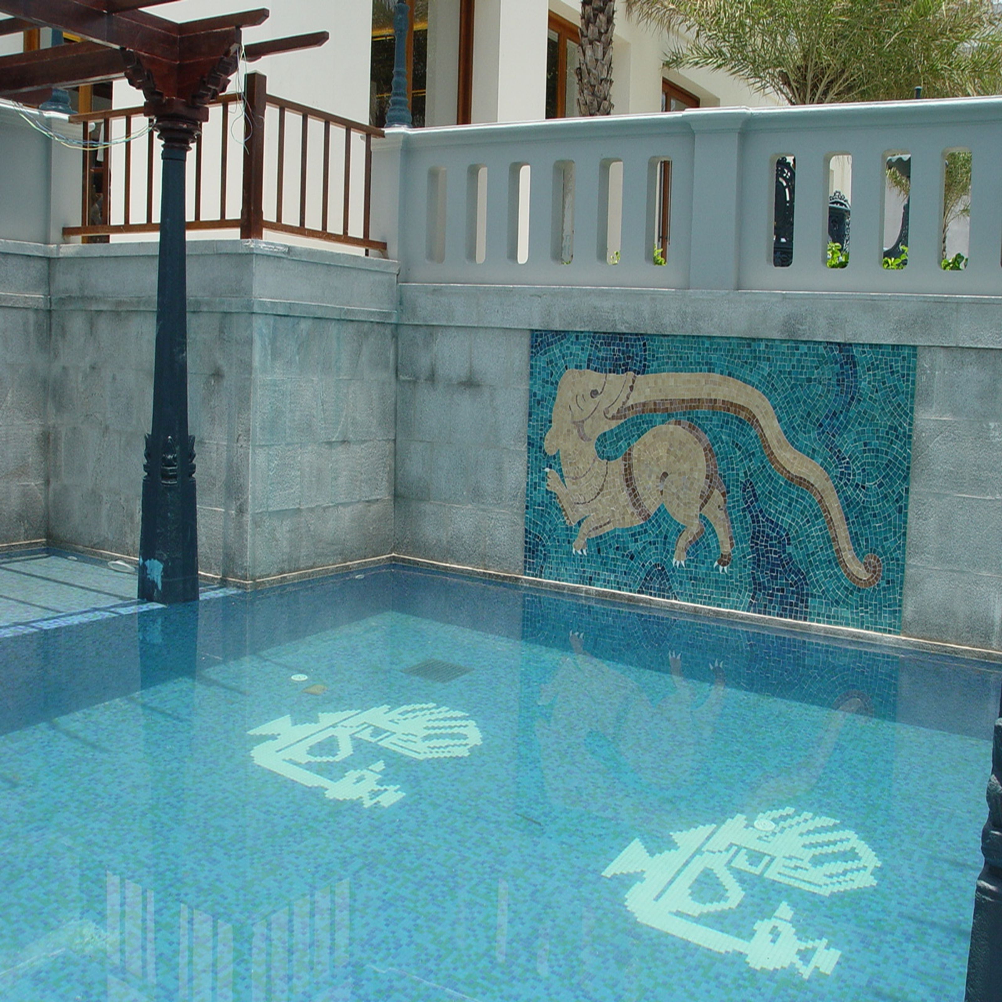 Outdoor pool, open 8:00 AM to 6:00 PM, sun loungers