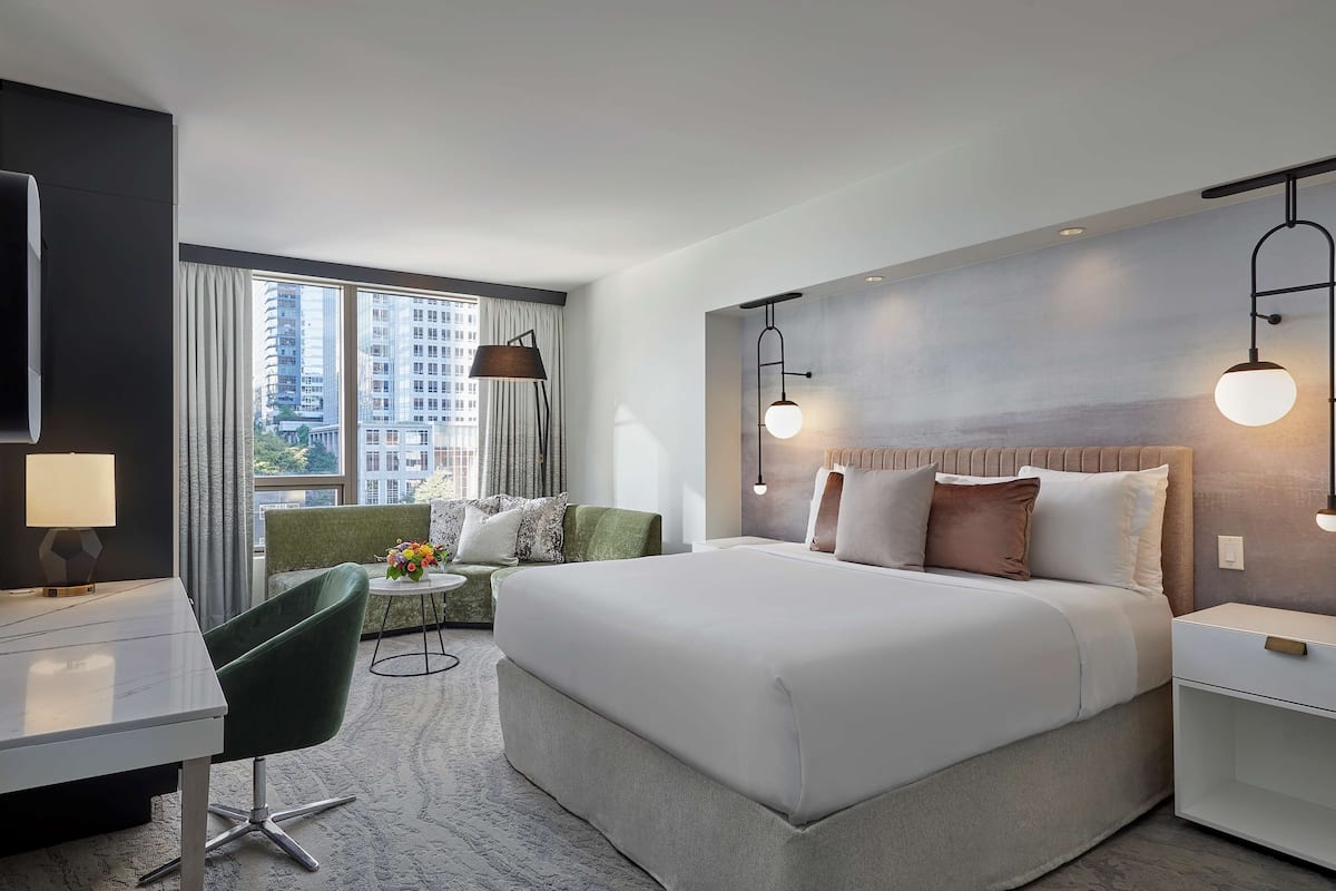 Ropa de cama de alta calidad y minibar