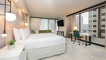 Hochwertige Bettwaren, Minibar, Zimmersafe, Schreibtisch