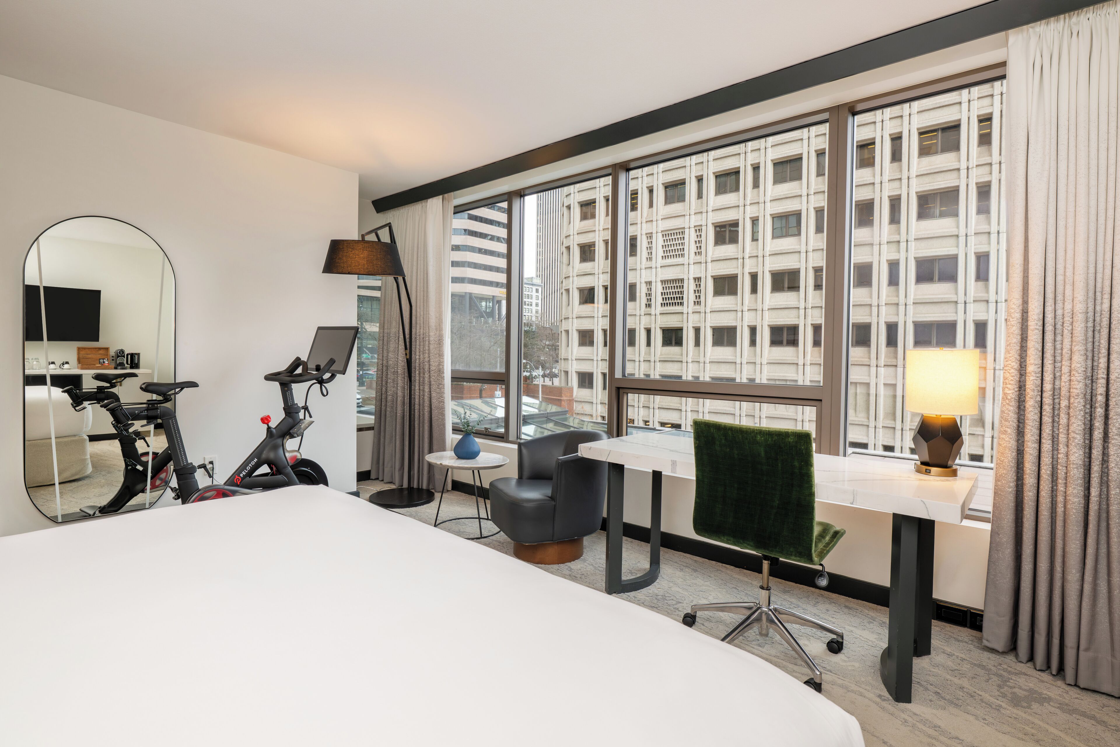 Zimmer, 1 King-Bett, Stadtblick (Fitness)