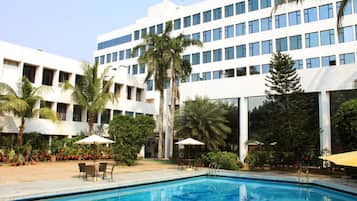 Seasonal outdoor pool