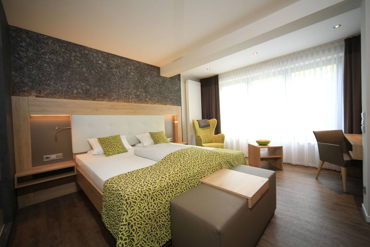 Premium-Doppelzimmer | Zimmersafe, kostenloses WLAN