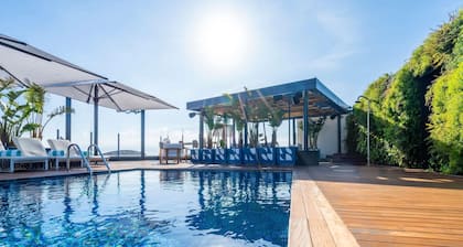 Sofitel Barcelona Skipper