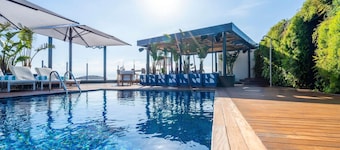 Sofitel Barcelona Skipper