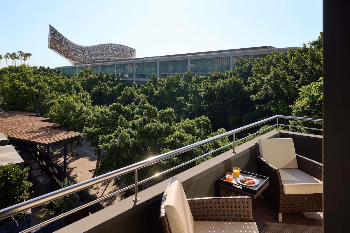 Suite, 1 King Bed, Terrace (Opera, with a Living room) | Hypo-allergenic bedding, minibar, in-room safe, soundproofing