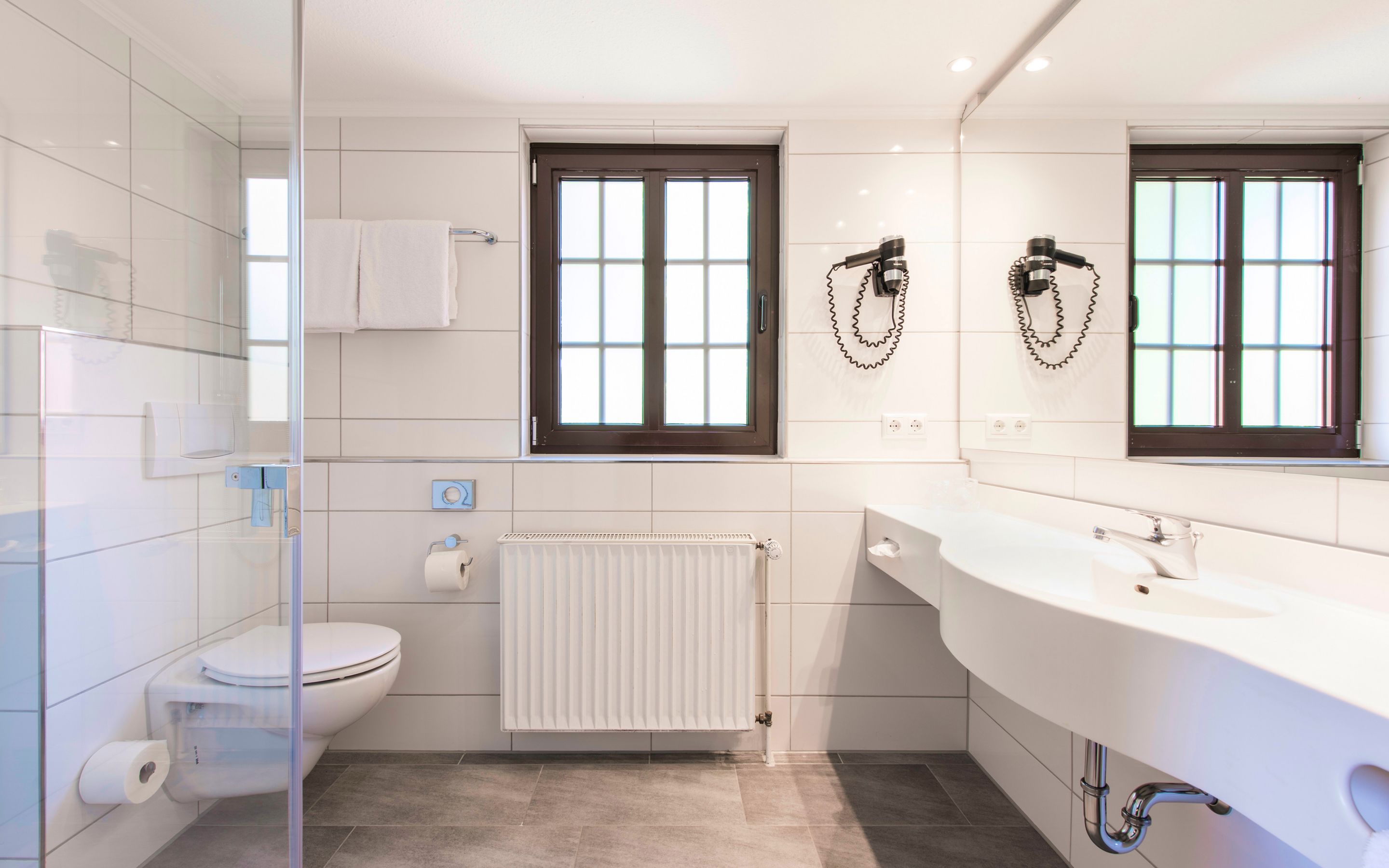 junior suite, 1 double bed, balcony | bathroom | hair dryer, towels