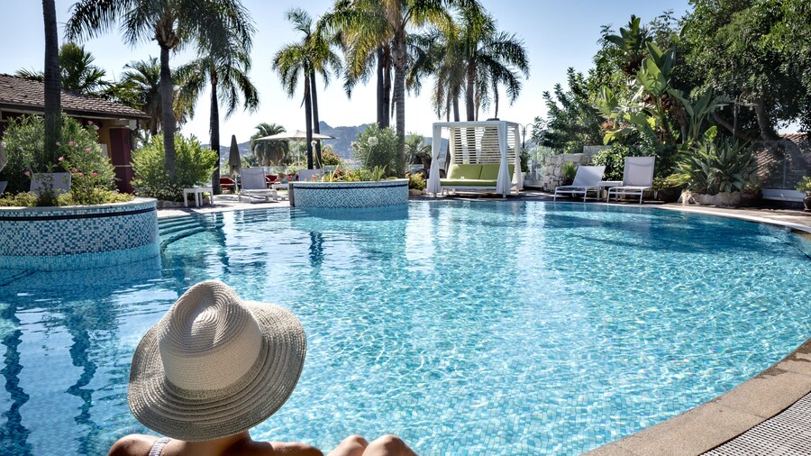 克鲁克丽斯度假村 (仅限成人)