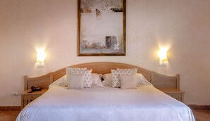 Basic Room | 1 bedroom, hypo-allergenic bedding, down comforters, minibar - Cruccuris Resort Adults Only (Villasimius)