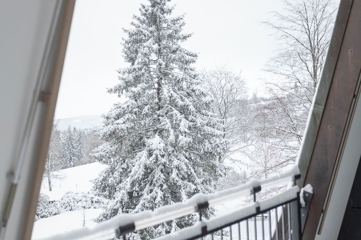 1 bedroom, hypo-allergenic bedding, down duvets, in-room safe