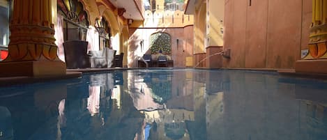 Piscine couverte