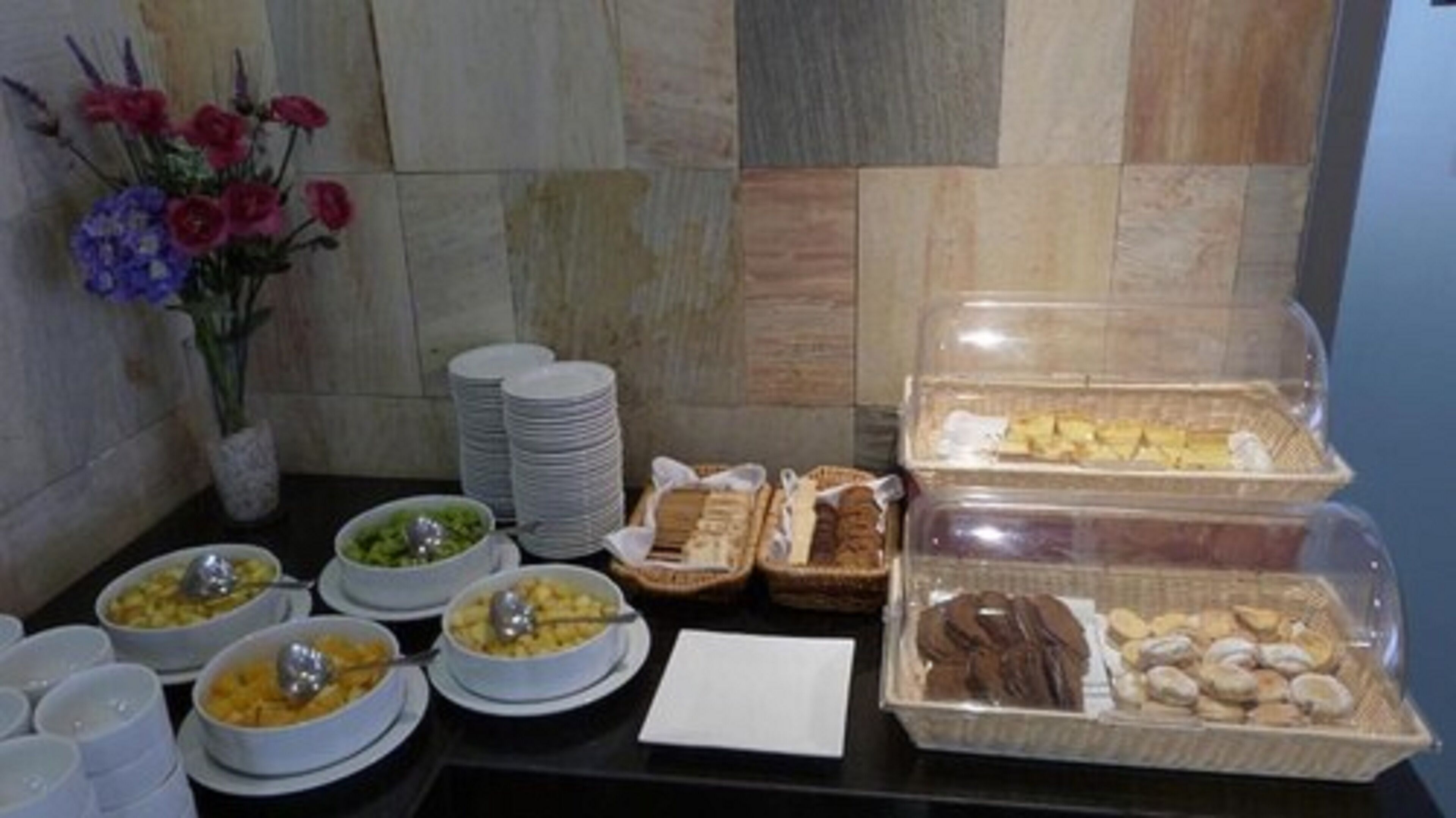 breakfast, lunch, dinner served; local cuisine