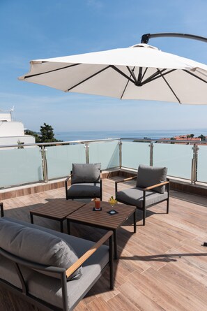 Cobertura luxo, 2 quartos, para não fumantes, vista para o mar | Vista da sacada