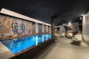 Piscine extérieure (ouverte en saison)