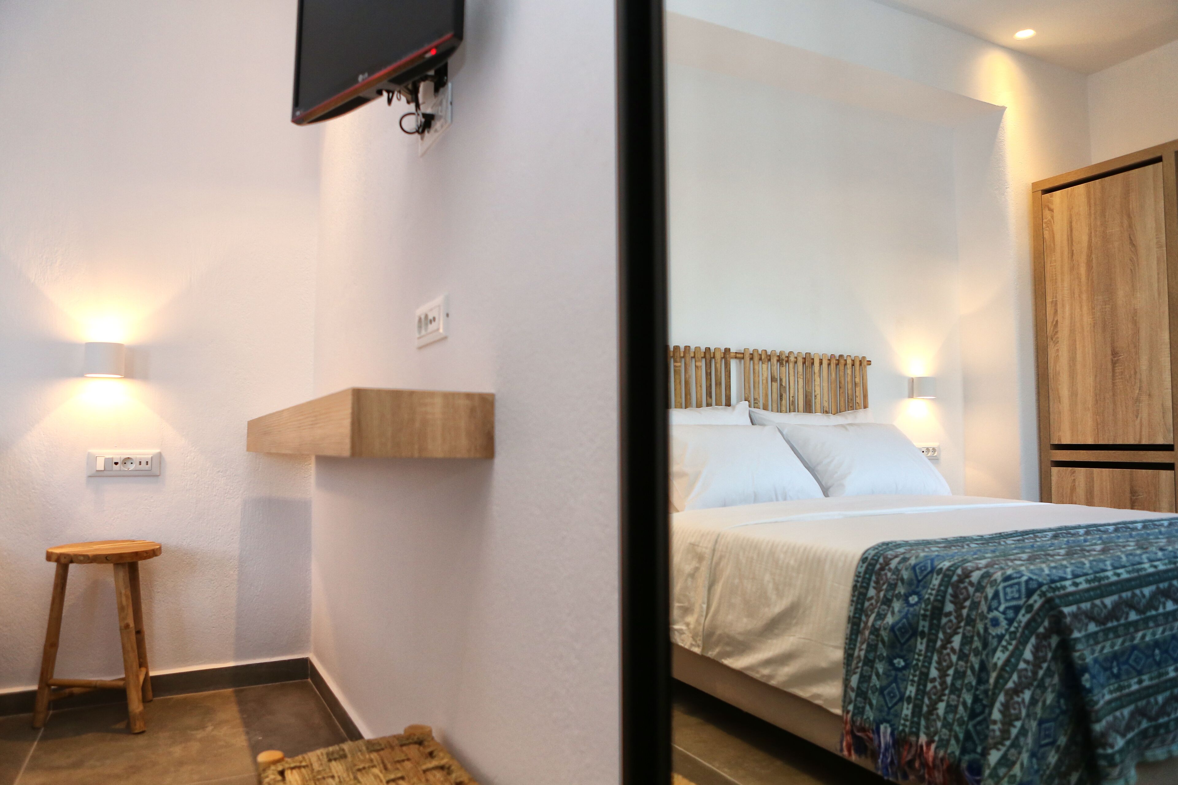 1 bedroom, in-room safe, iron/ironing board, free cots/infant beds