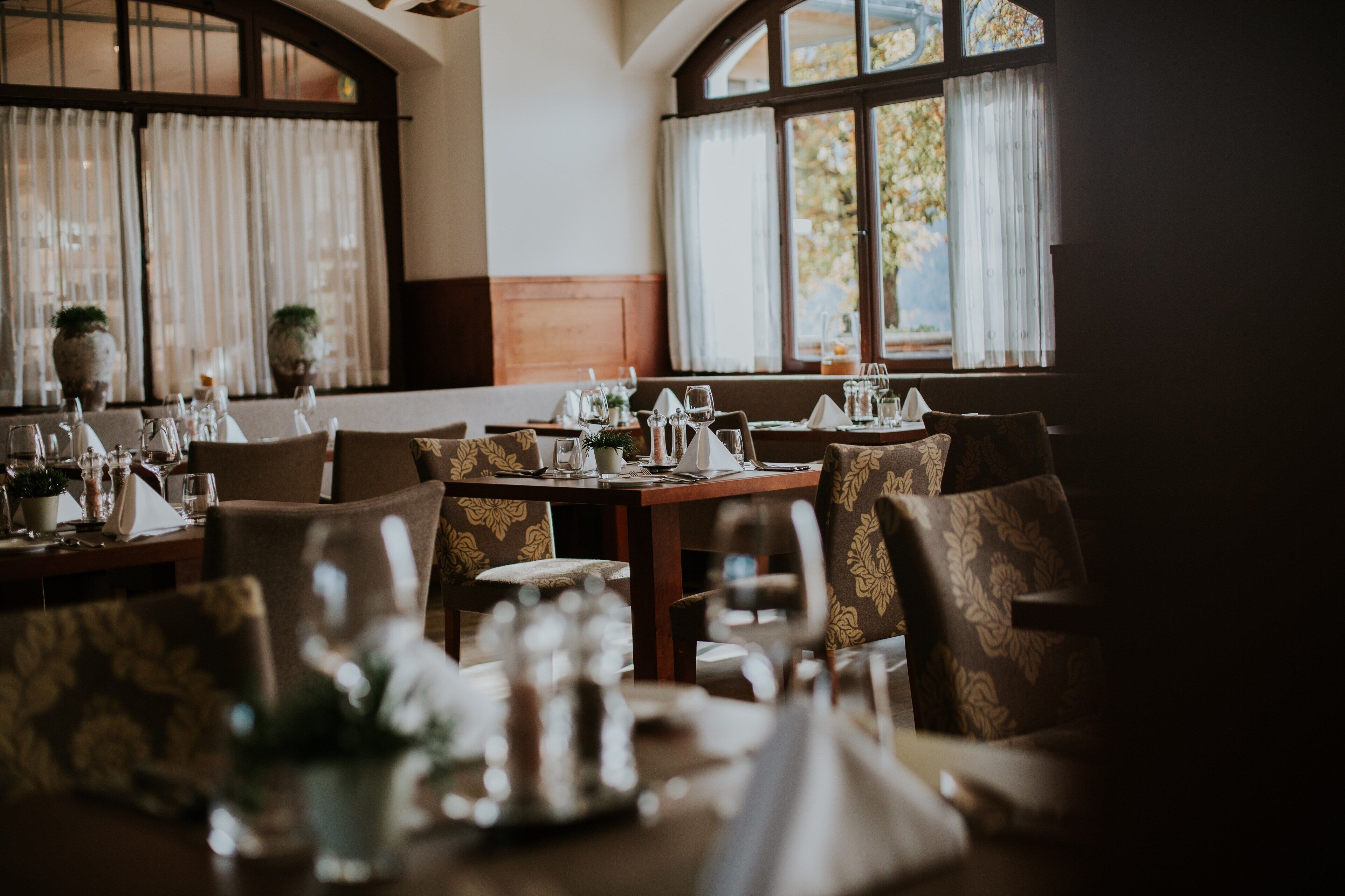 breakfast, lunch and dinner served