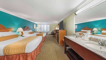 Caja de seguridad en la habitación y escritorio