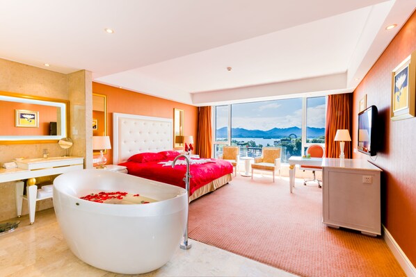 Elegant Executive Lake-view Room