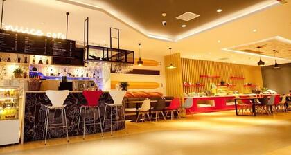 ibis Tianjin Railway Station