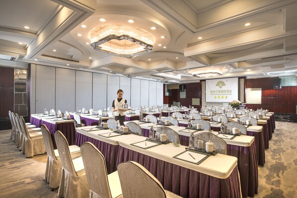 Reception hall