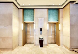 Familieværelse | Hawaiiansk terrasse