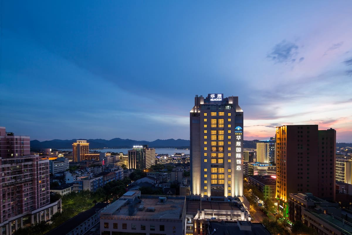 Superior Executive Twin Room | City view