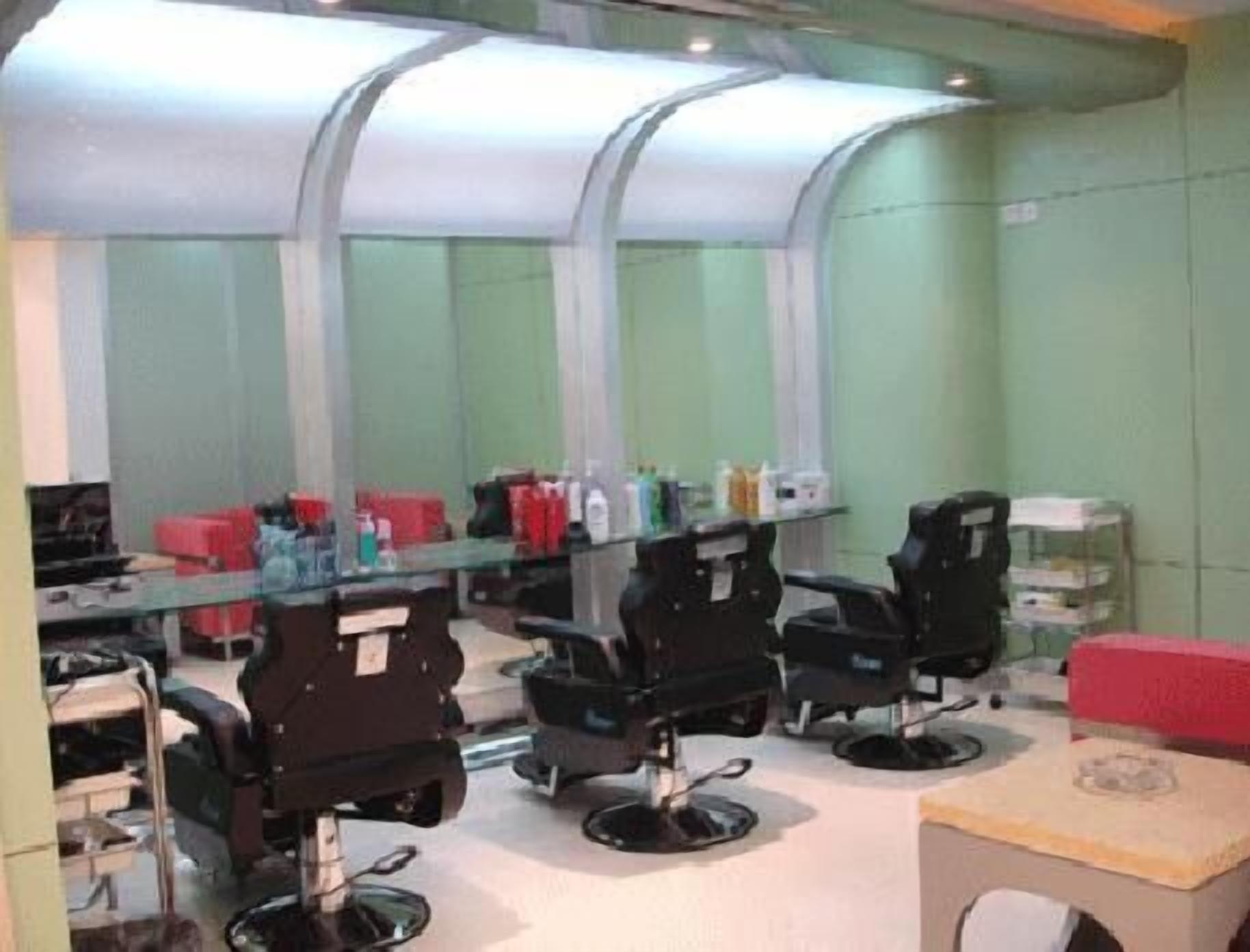 hydrotherapy, massages