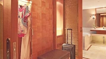 Hydrotherapy, massages