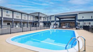 Seasonal outdoor pool