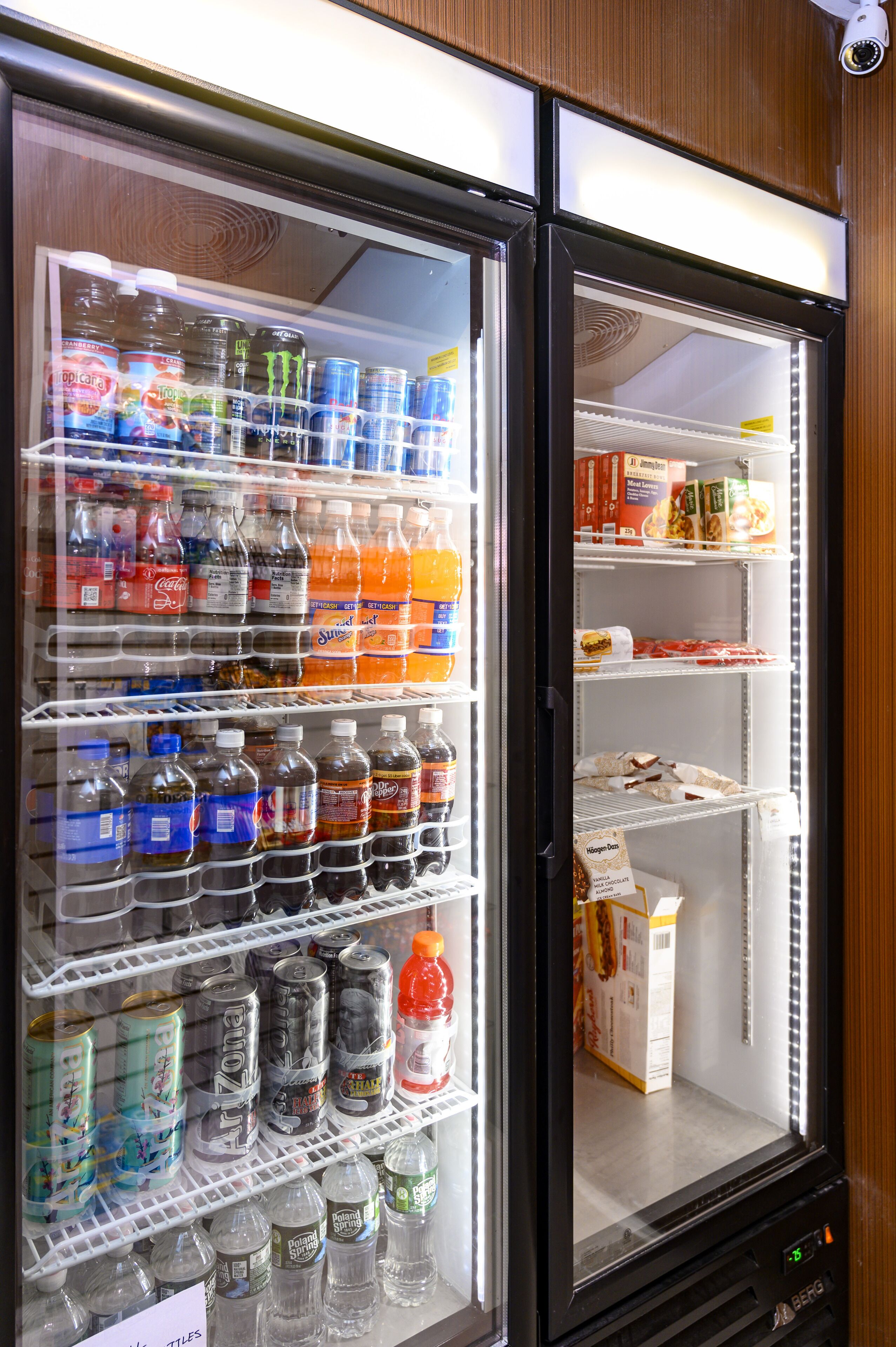 Foto - Days Inn & Suites by Wyndham Niagara Falls/Buffalo