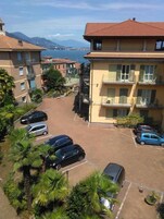 Esterni