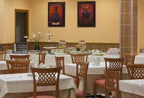 Desayuno buffet incluido