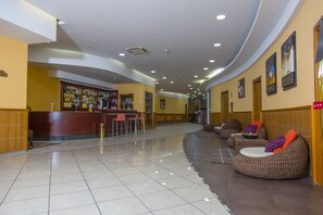 Bar (on property) - Hotel Futura Centro Congressi (Casoria)