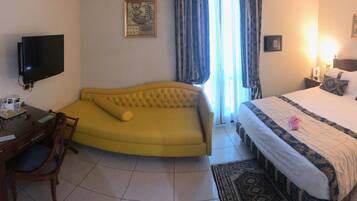 1 bedroom, Select Comfort beds, in-room safe, desk