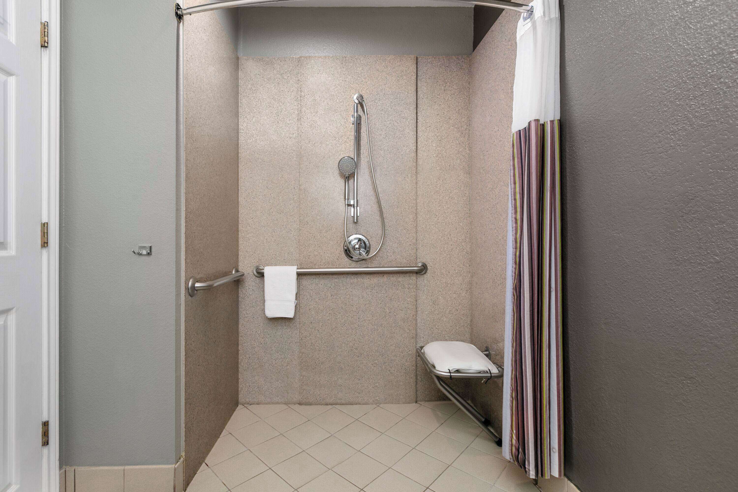 room, 2 queen beds, accessible, non smoking (mobility, roll-in shower) | accessible bathroom