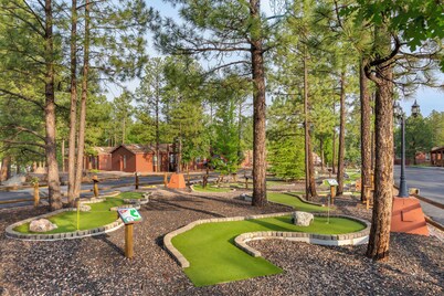 PVC at The Roundhouse Resort