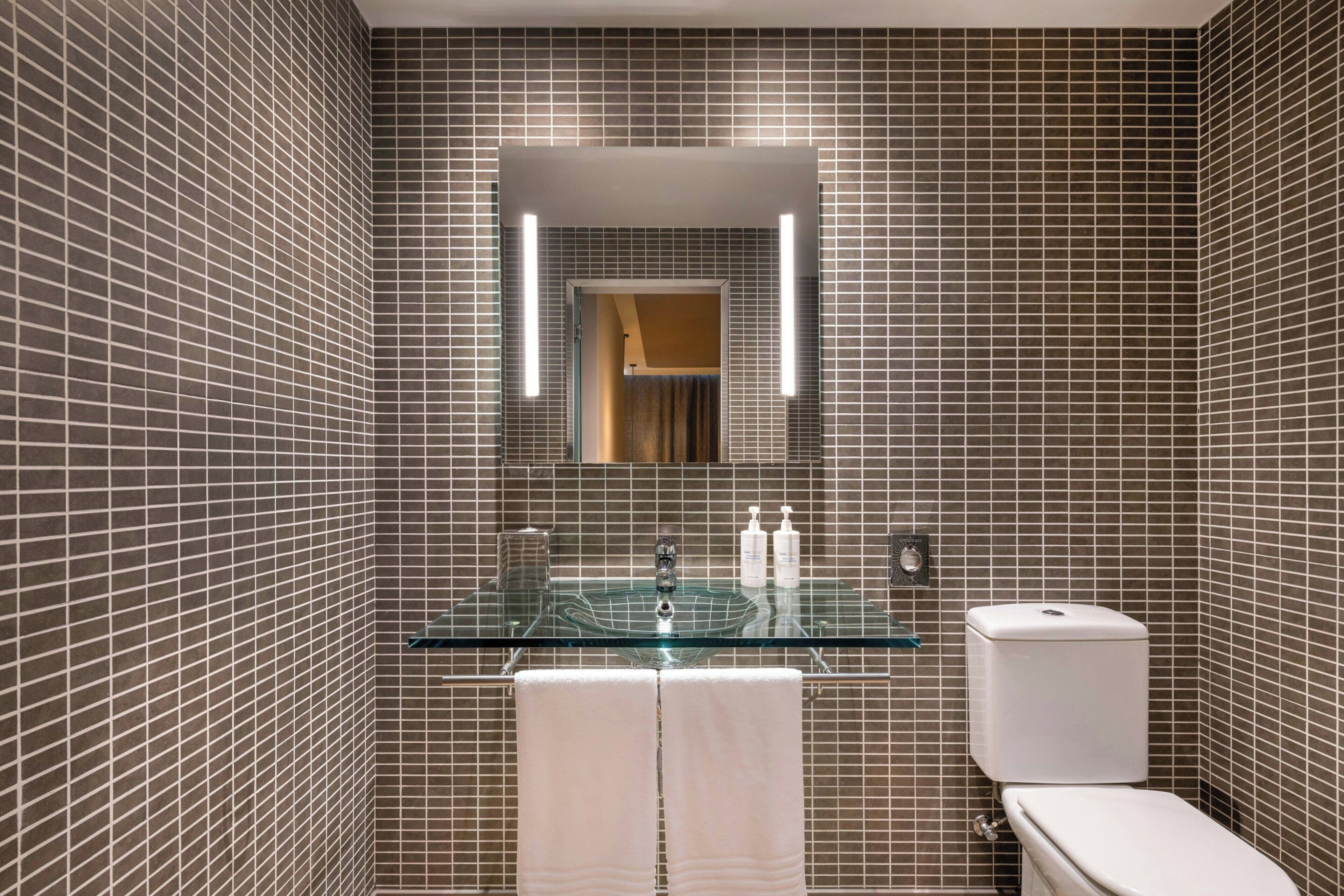 Photo - AC Hotel Palacio Universal by Marriott