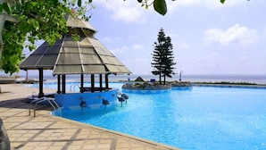 Outdoor pool - Long Hai Beach Resort (Ho Chi Minh City)