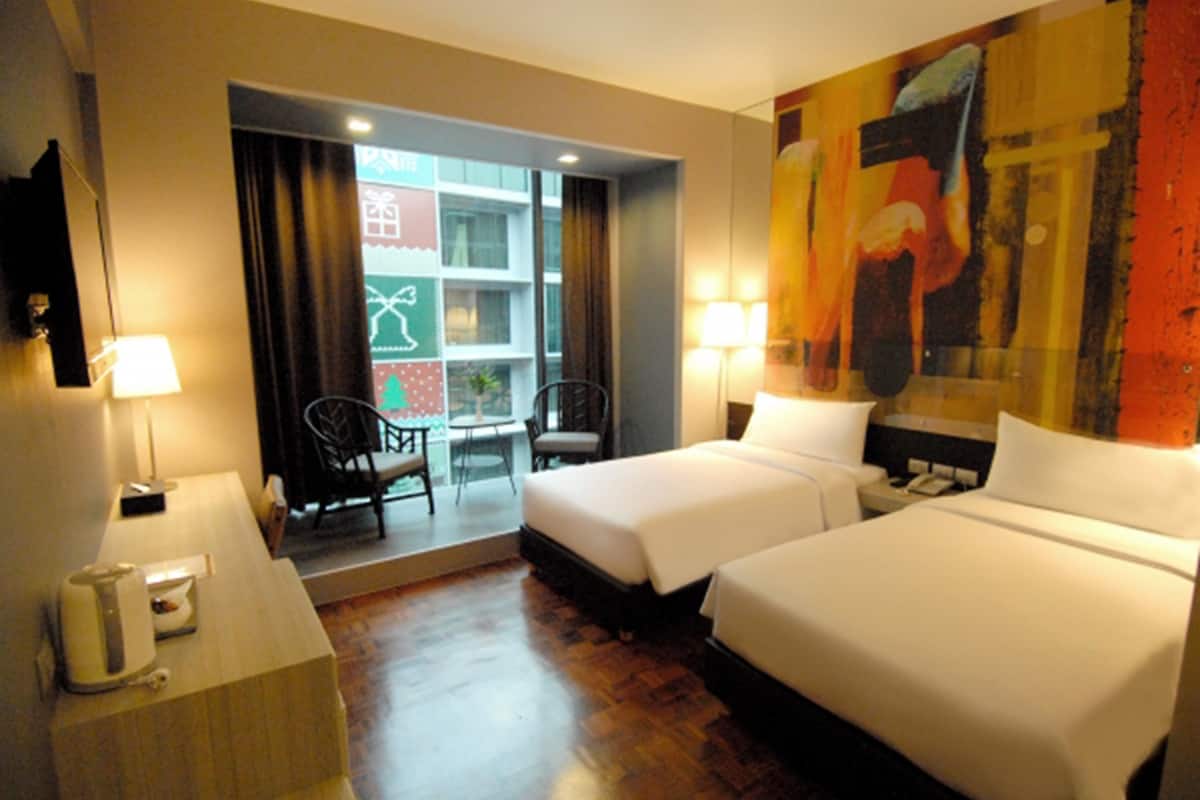 Nệm Select Comfort, minibar, két bảo mật tại phòng, bàn