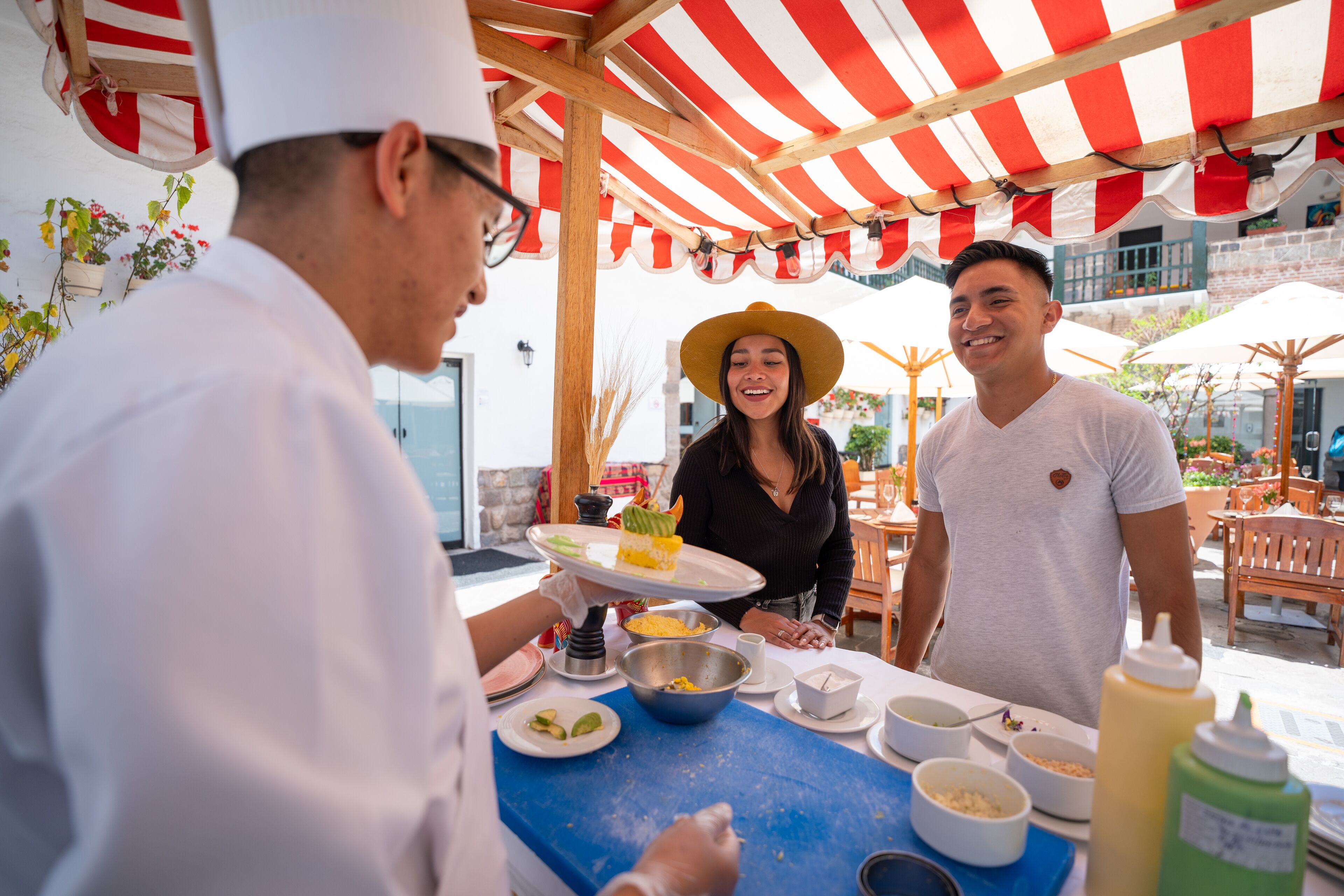 Aperto a colazione, pranzo e cena