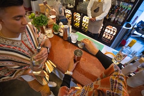 Bar (in der Unterkunft)