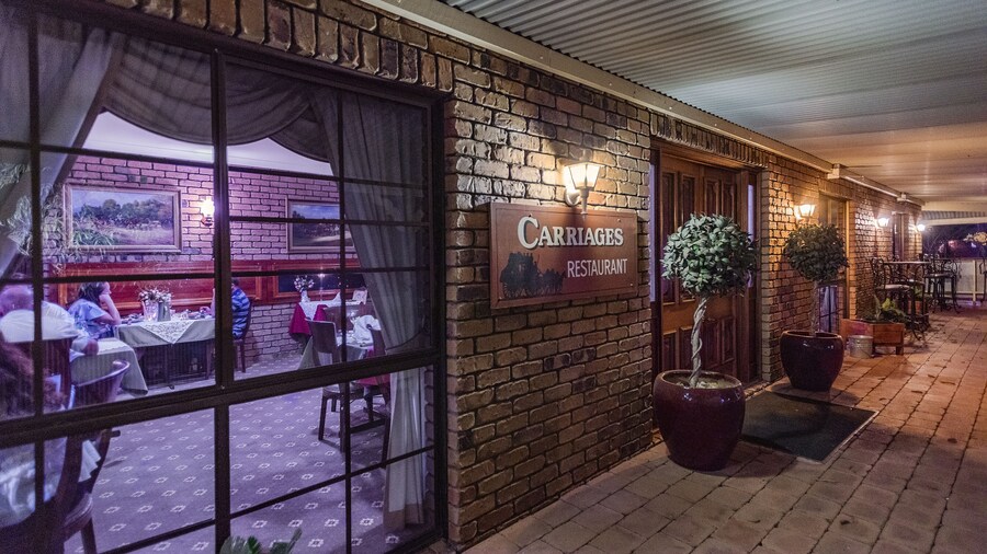 Overlander Homestead Motel