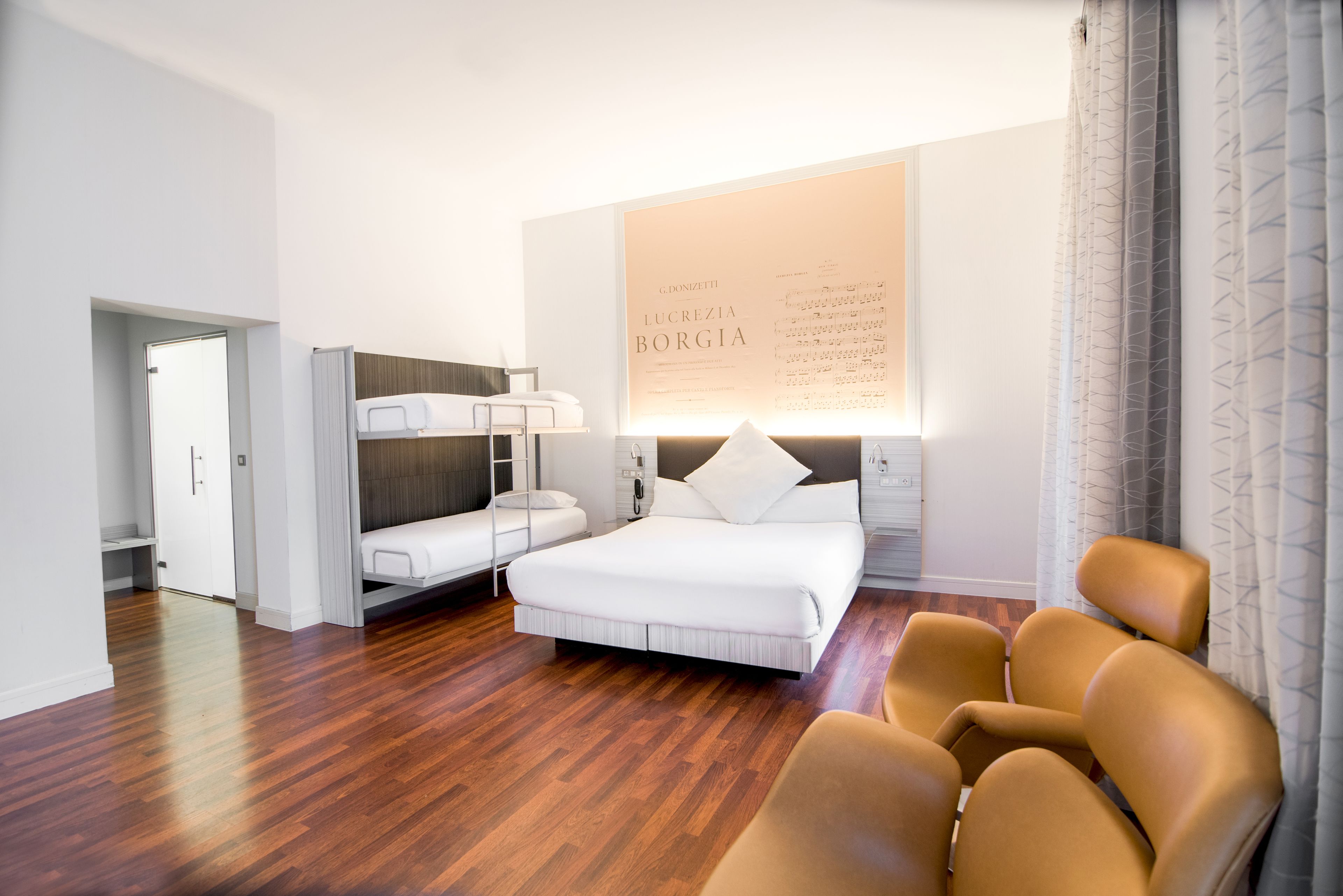 room for 6 people | minibar, in-room safe, desk, blackout curtains