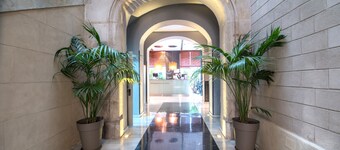 Petit Palace Boquería Garden