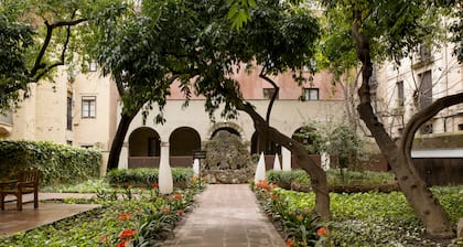 Petit Palace Boquería Garden