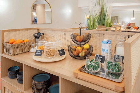 Daily buffet breakfast (EUR 18.00 per person)