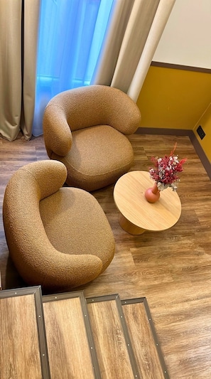 Junior Suite, 1 Queen Bed, Non Smoking (with Sofabed) | 1 bedroom, individually furnished, desk, blackout drapes