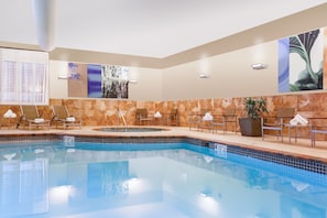 Indoor pool - Hilton Promenade at Branson Landing (Branson)