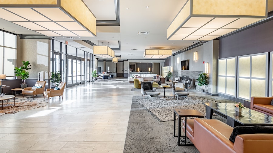 Hilton Promenade at Branson Landing