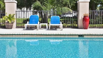 Outdoor pool, sun loungers