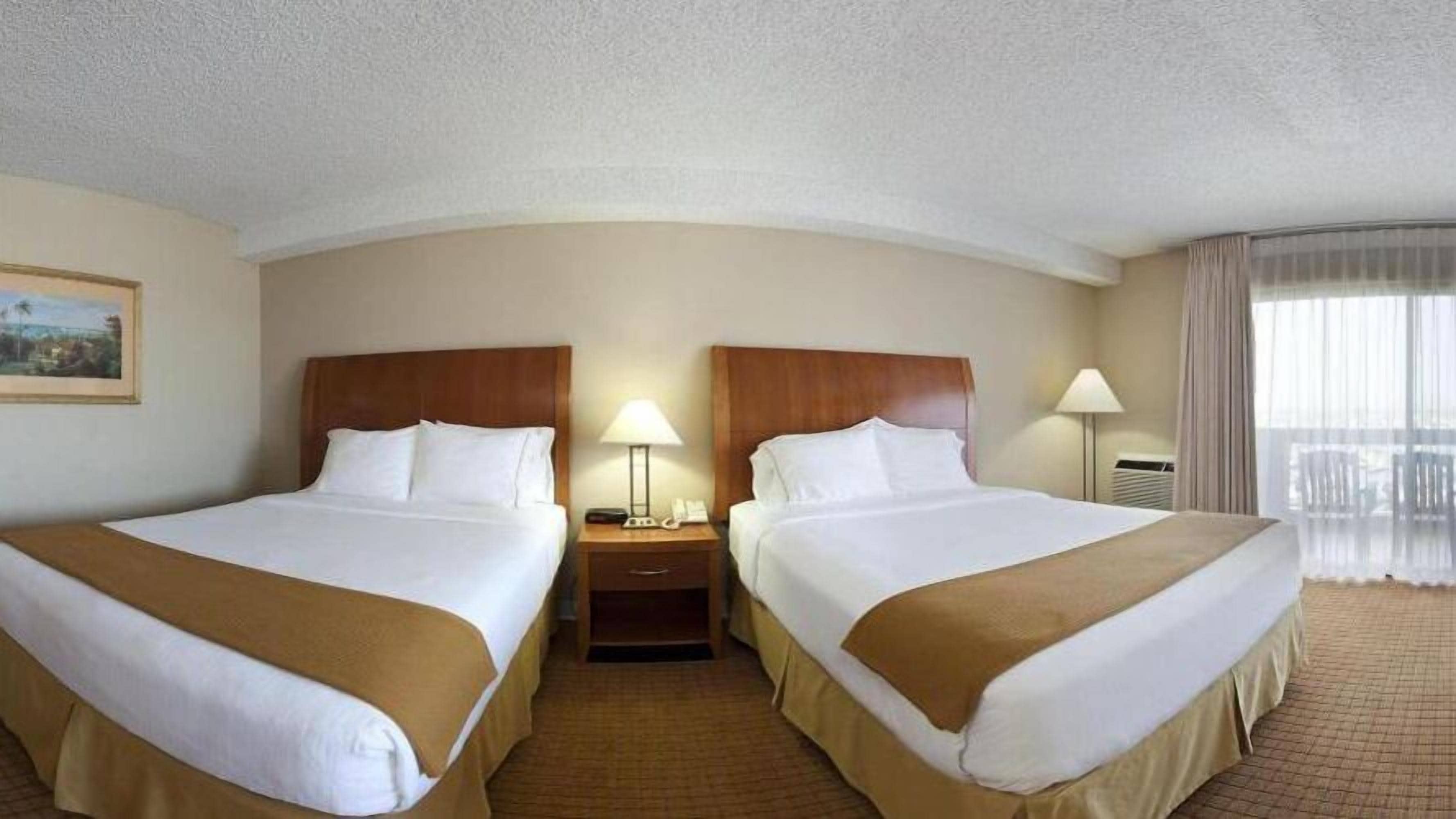 Standard Room, 2 Queen Beds, Harbour View